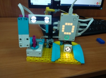 Powiększ obraz: Lego Spike Prime (#Laboratoria Przyszłości)